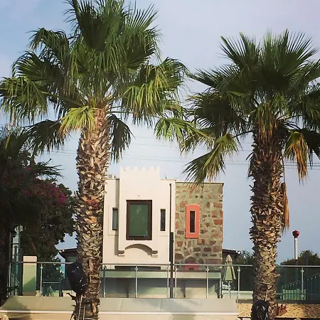 Hotel Nomia Boutique 3*